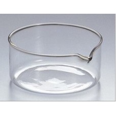 Crystallization dish glass(pyrex) with a spout,w x h 150x75mm